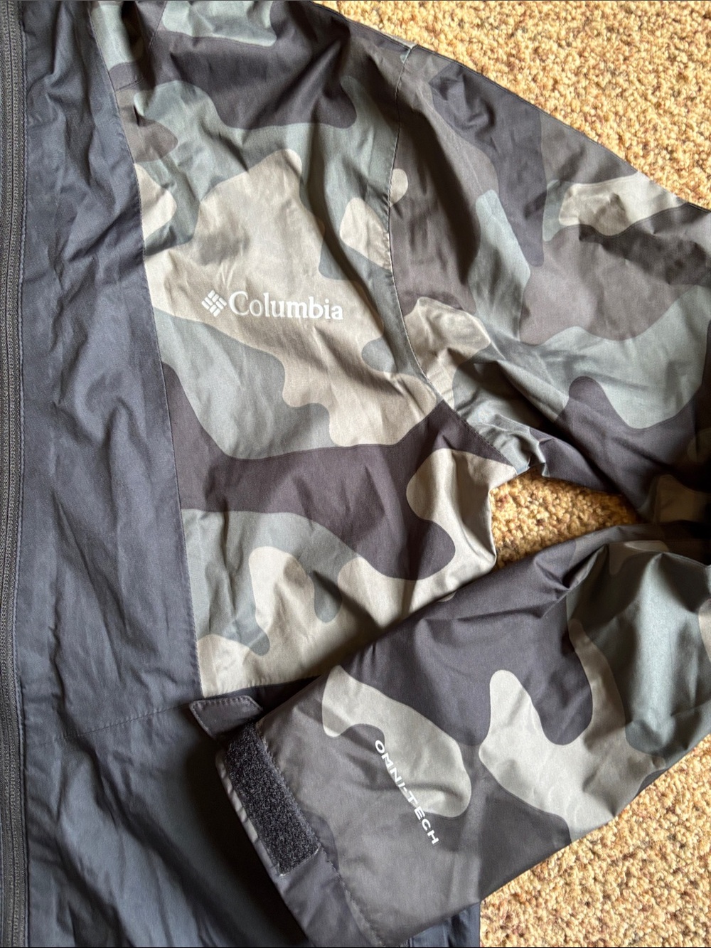 Men’s Columbia OMNI-TECH wind breaker - Picture 2 of 3